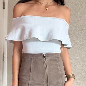 Babaton Marek off shoulder top in baby blue